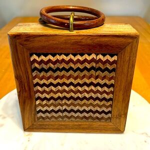 LULU Mango Wood Purse - New without tags